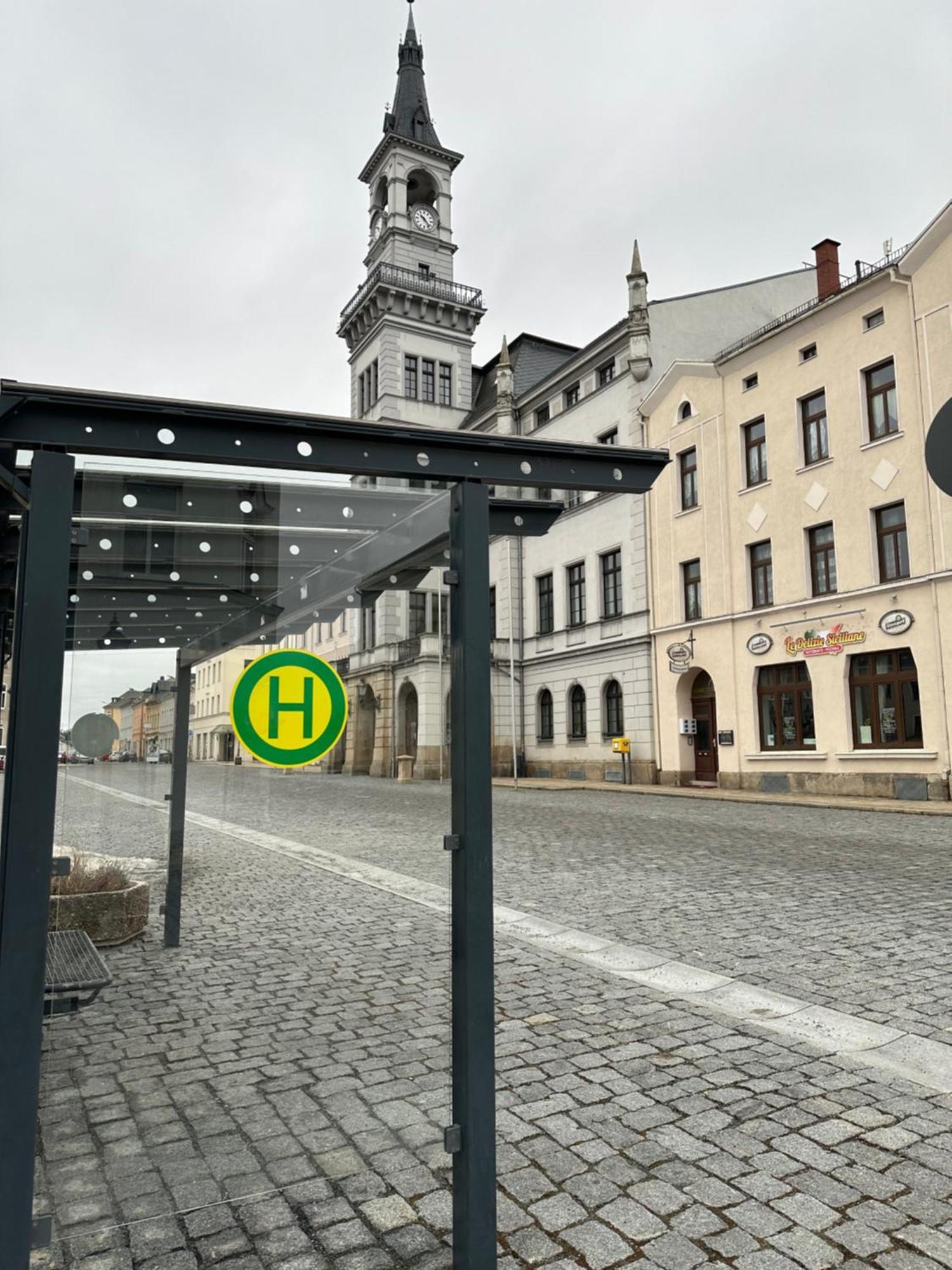 Kleinzimmer Am Markt Oelsnitz  Esterno foto